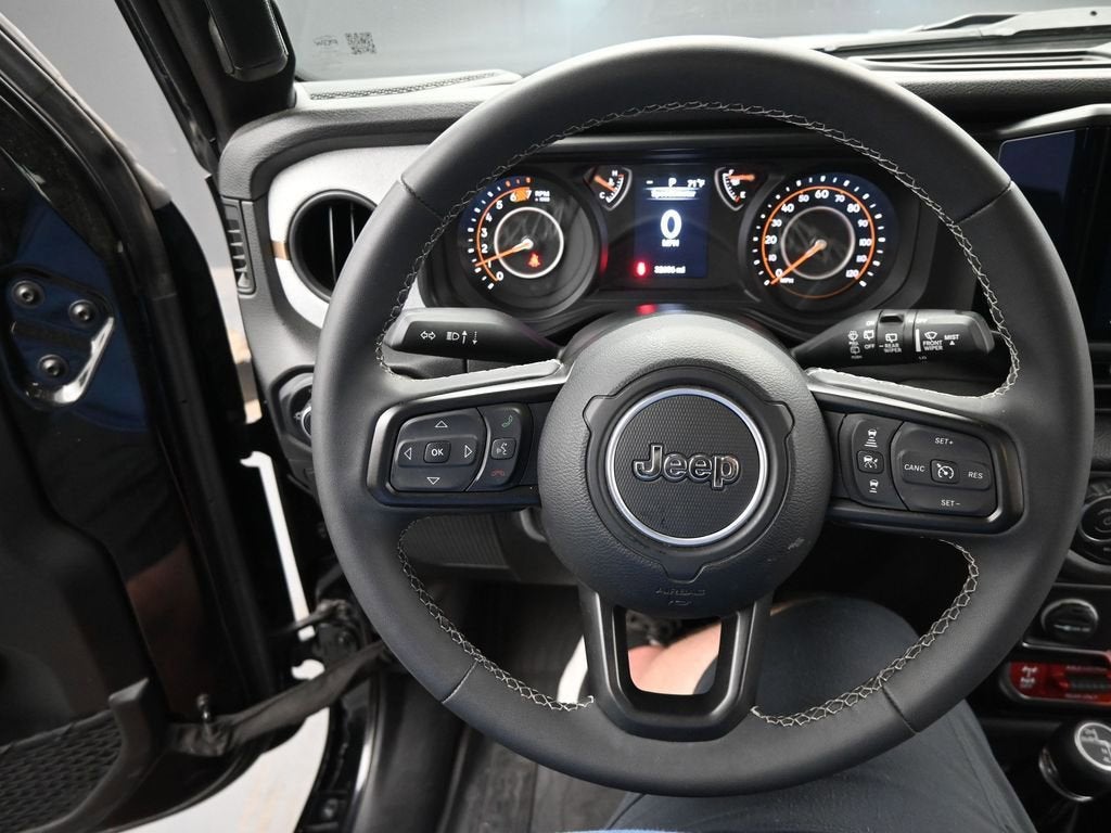 2025 Jeep Wrangler 4-Door Willys 4x4