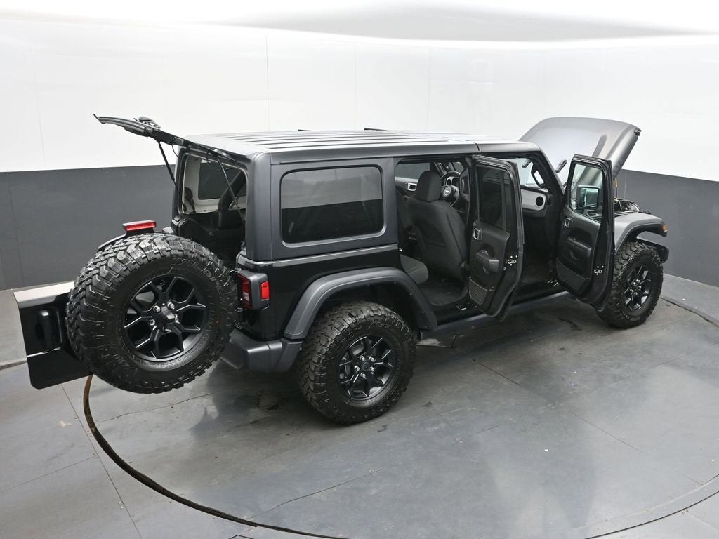 2025 Jeep Wrangler 4-Door Willys 4x4