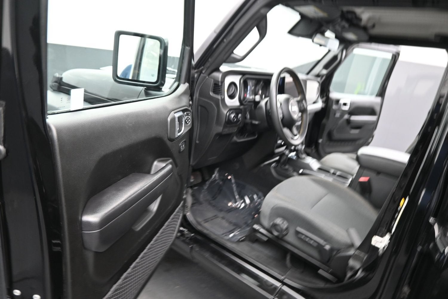 2024 Jeep Wrangler 4-Door Sport S 4x4