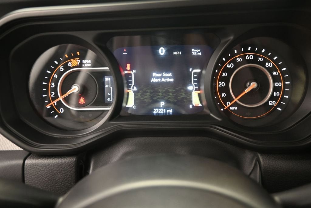 2025 Jeep Wrangler 4-Door Sahara 4x4