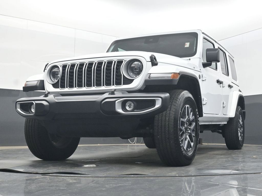 2025 Jeep Wrangler 4-Door Sahara 4x4