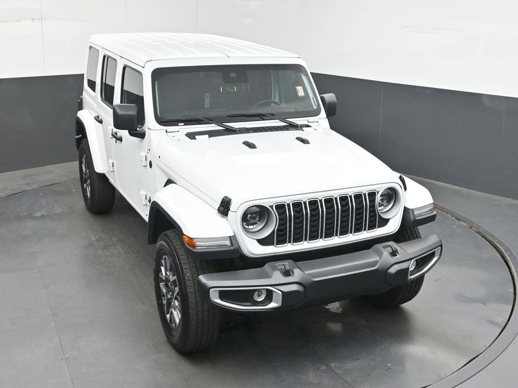 2025 Jeep Wrangler 4-Door Sahara 4x4