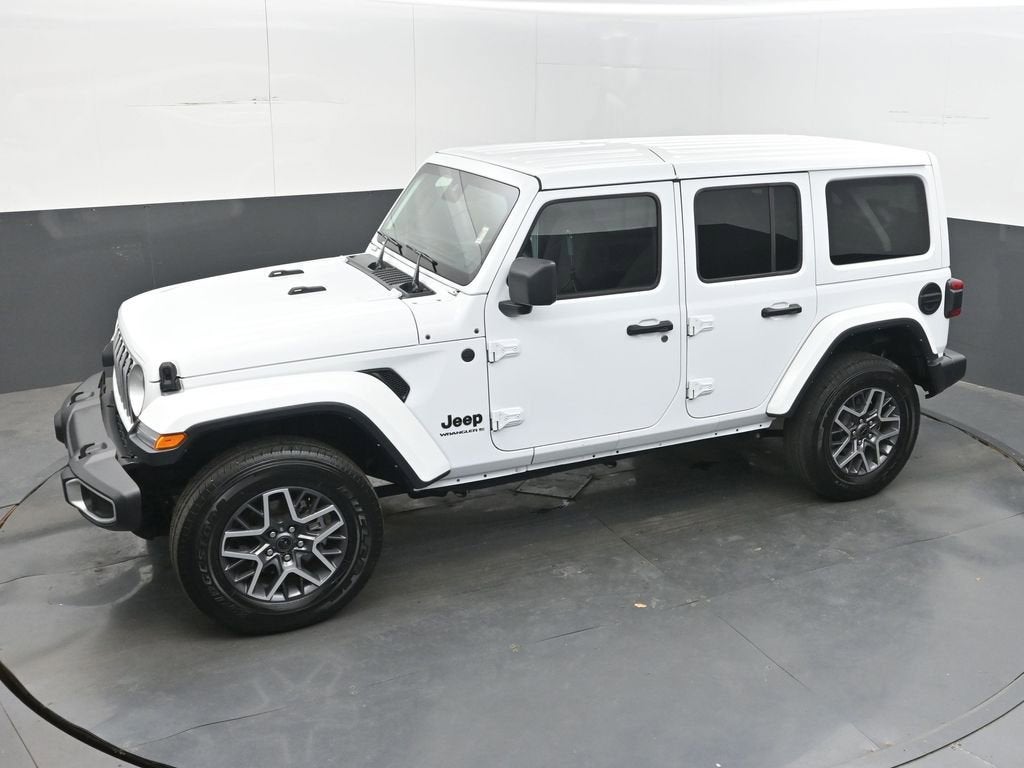 2025 Jeep Wrangler 4-Door Sahara 4x4