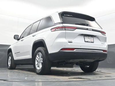 2023 Jeep Grand Cherokee Laredo