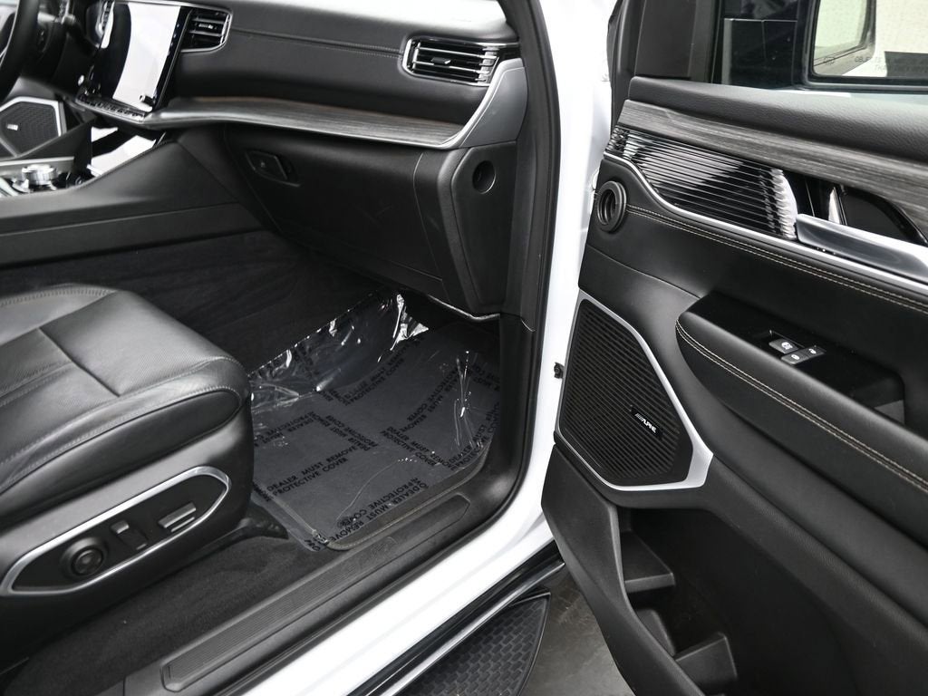 2023 Jeep Wagoneer L Series II