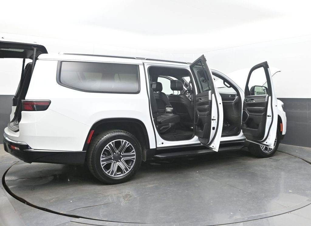 2023 Jeep Wagoneer L Series II