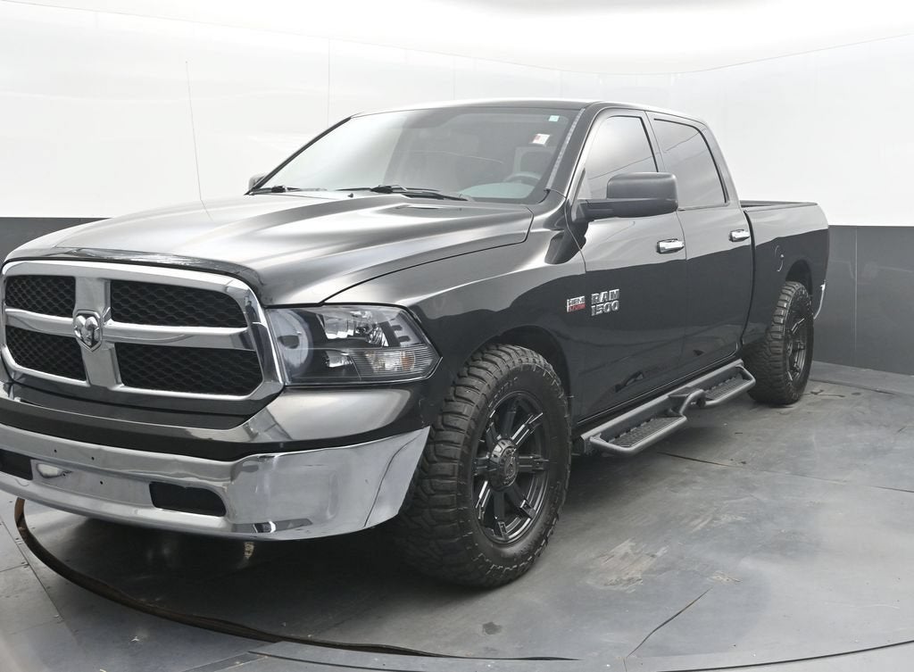 2017 RAM 1500 SLT