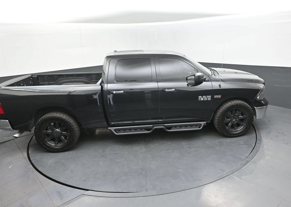 2017 RAM 1500 SLT