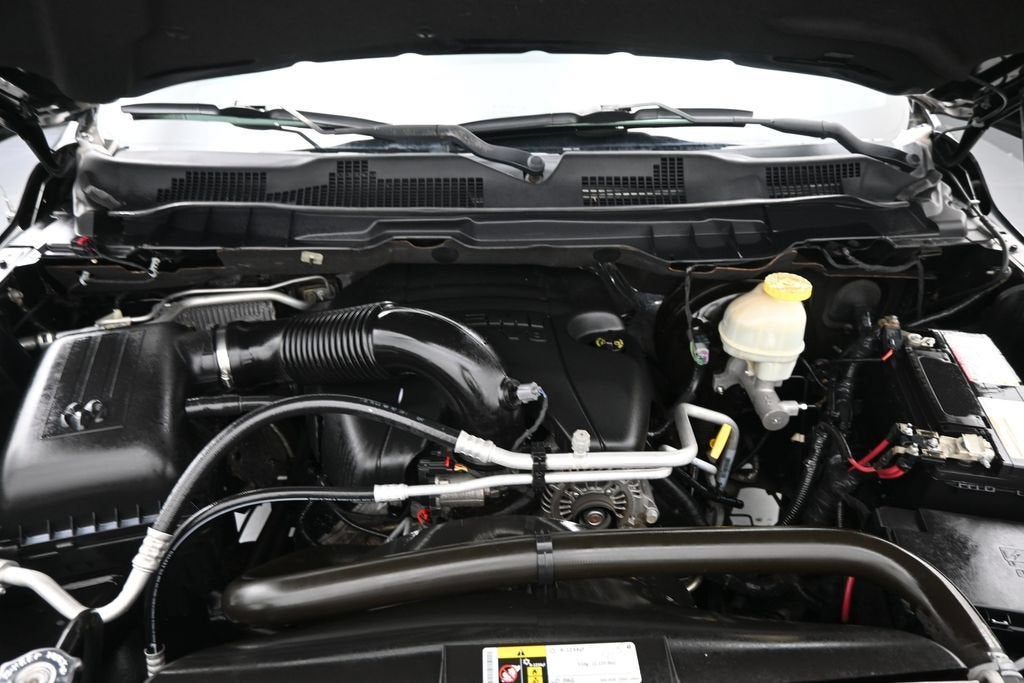 2017 RAM 1500 SLT
