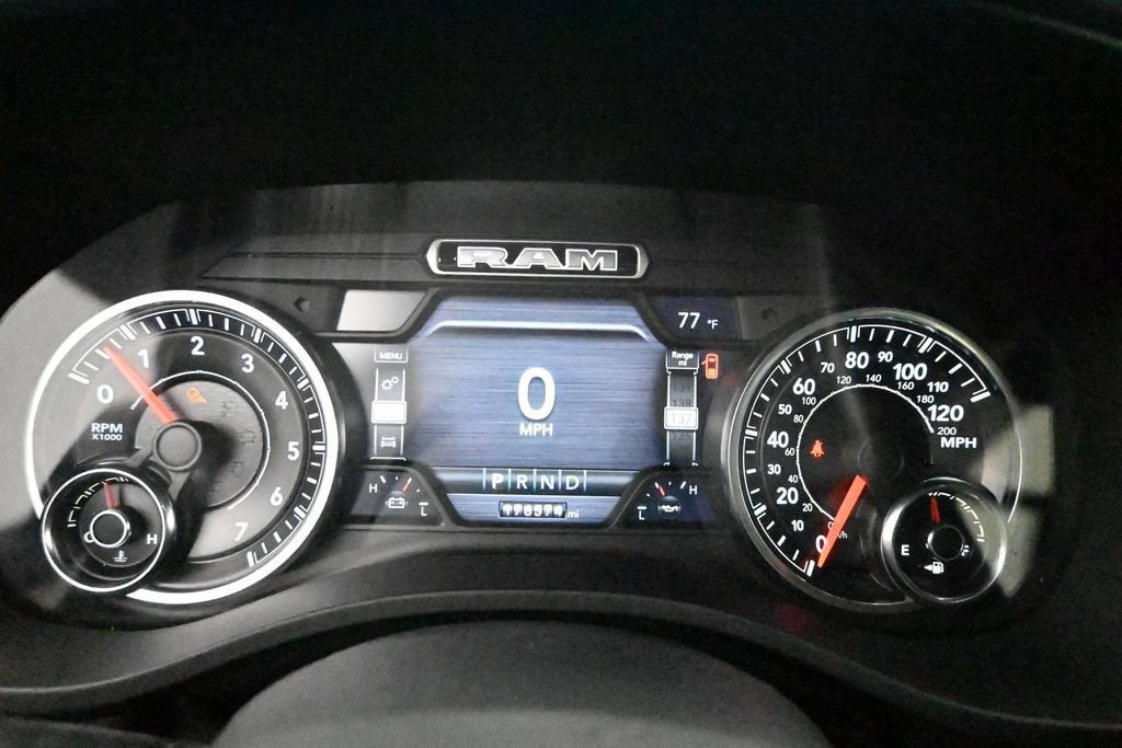 2019 RAM 1500 Laramie Crew Cab 4x2 5'7" Box