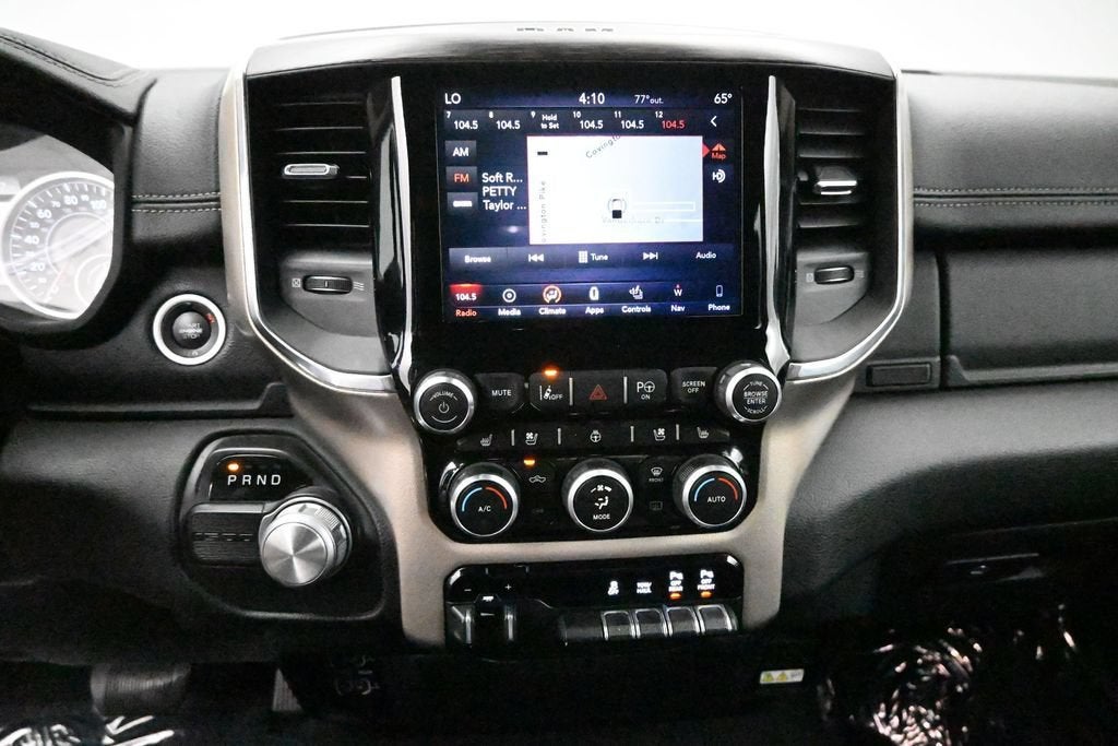 2019 RAM 1500 Laramie Crew Cab 4x2 5'7" Box