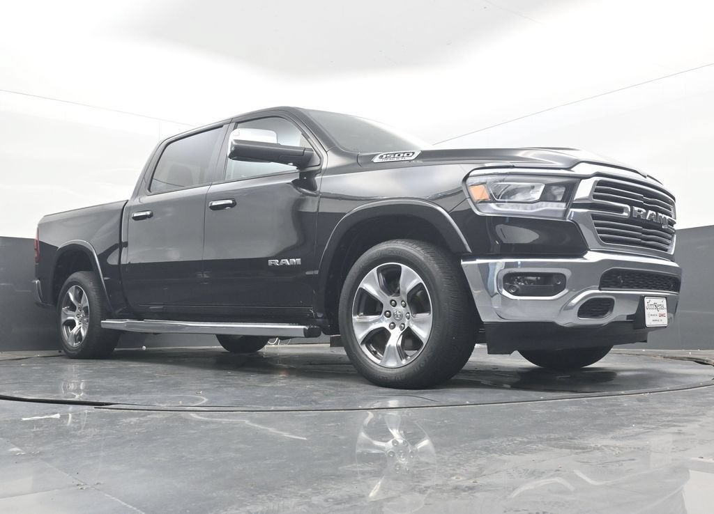 2019 RAM 1500 Laramie Crew Cab 4x2 5'7" Box