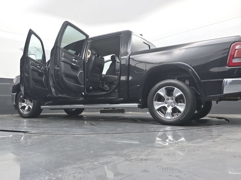 2019 RAM 1500 Laramie Crew Cab 4x2 5'7" Box