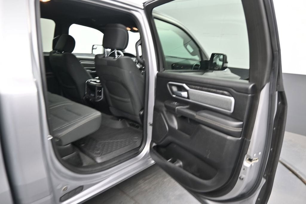 2021 RAM 1500 Big Horn Crew Cab 4x4 5'7" Box