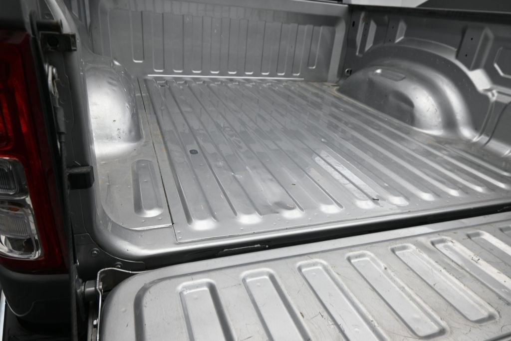 2021 RAM 1500 Big Horn Crew Cab 4x4 5'7" Box