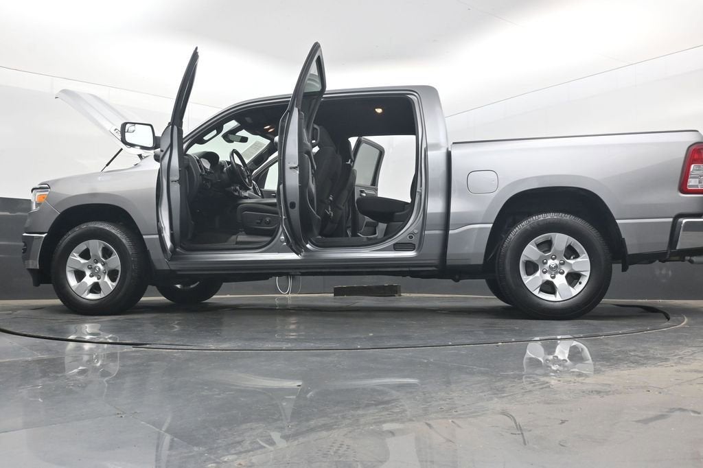 2021 RAM 1500 Big Horn Crew Cab 4x4 5'7" Box