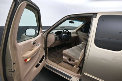 1999 Ford F-150 STYLE