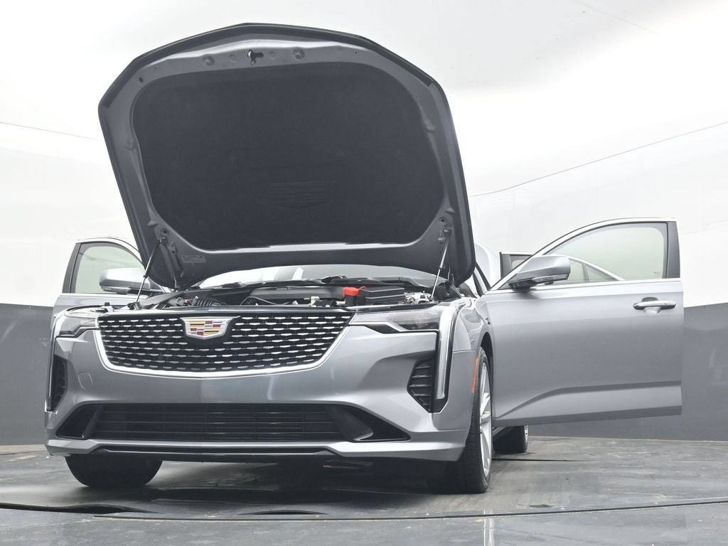 2023 Cadillac CT4 Luxury