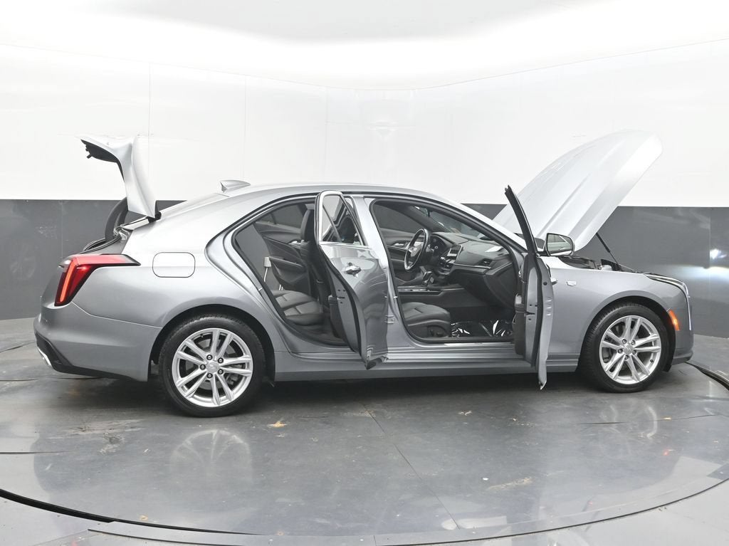 2023 Cadillac CT4 Luxury