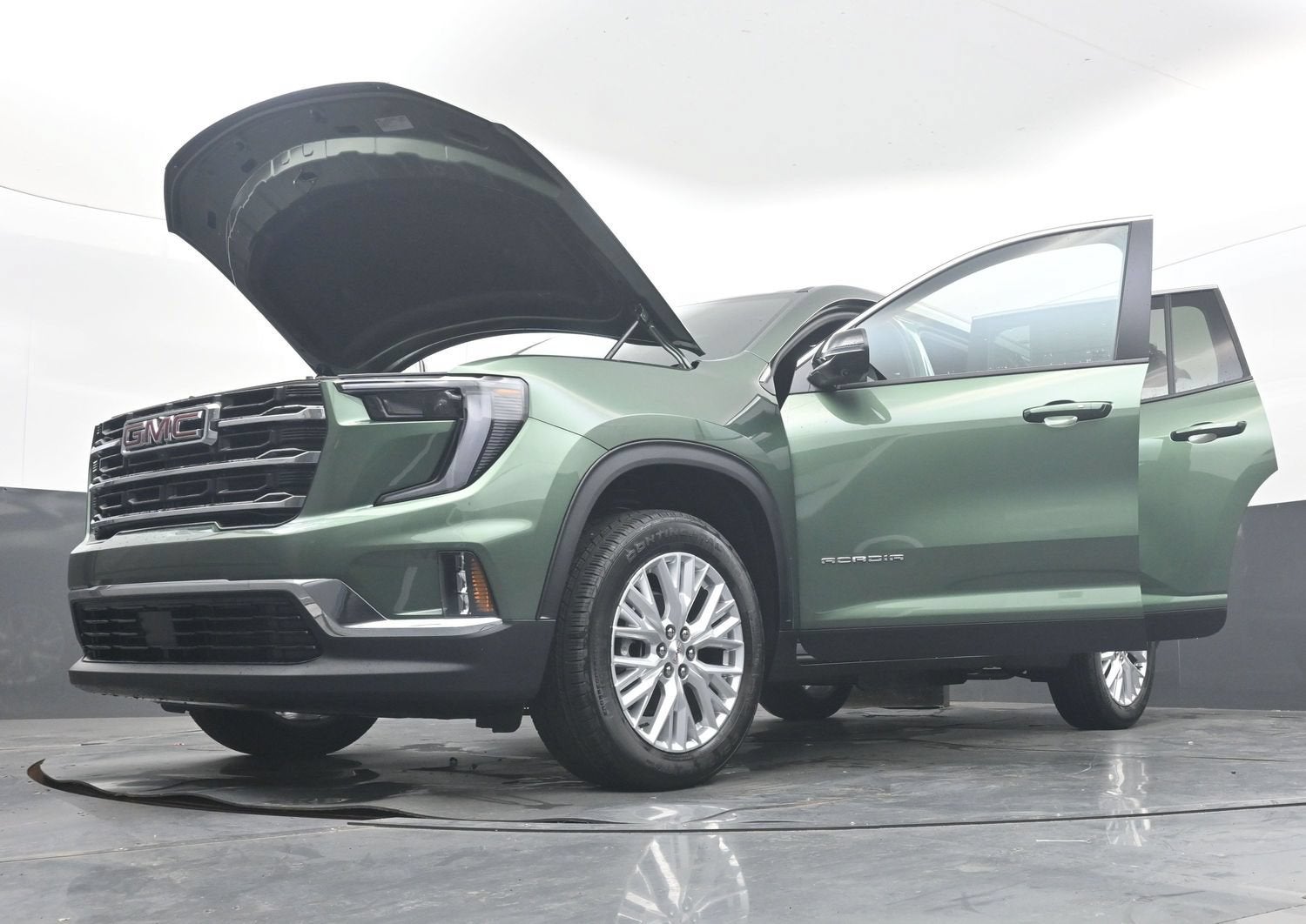 2027 GMC Acadia Elevation