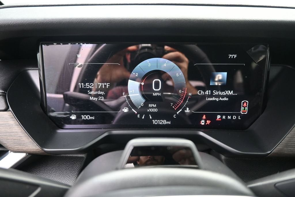 2024 GMC Acadia Denali