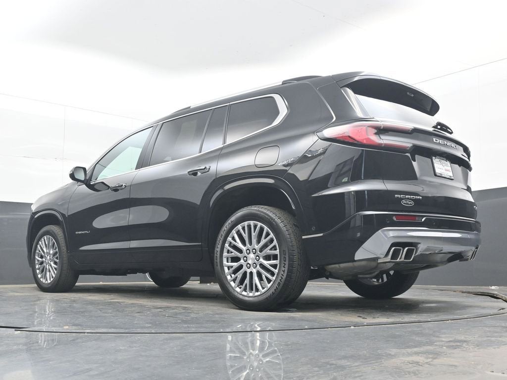 2024 GMC Acadia Denali