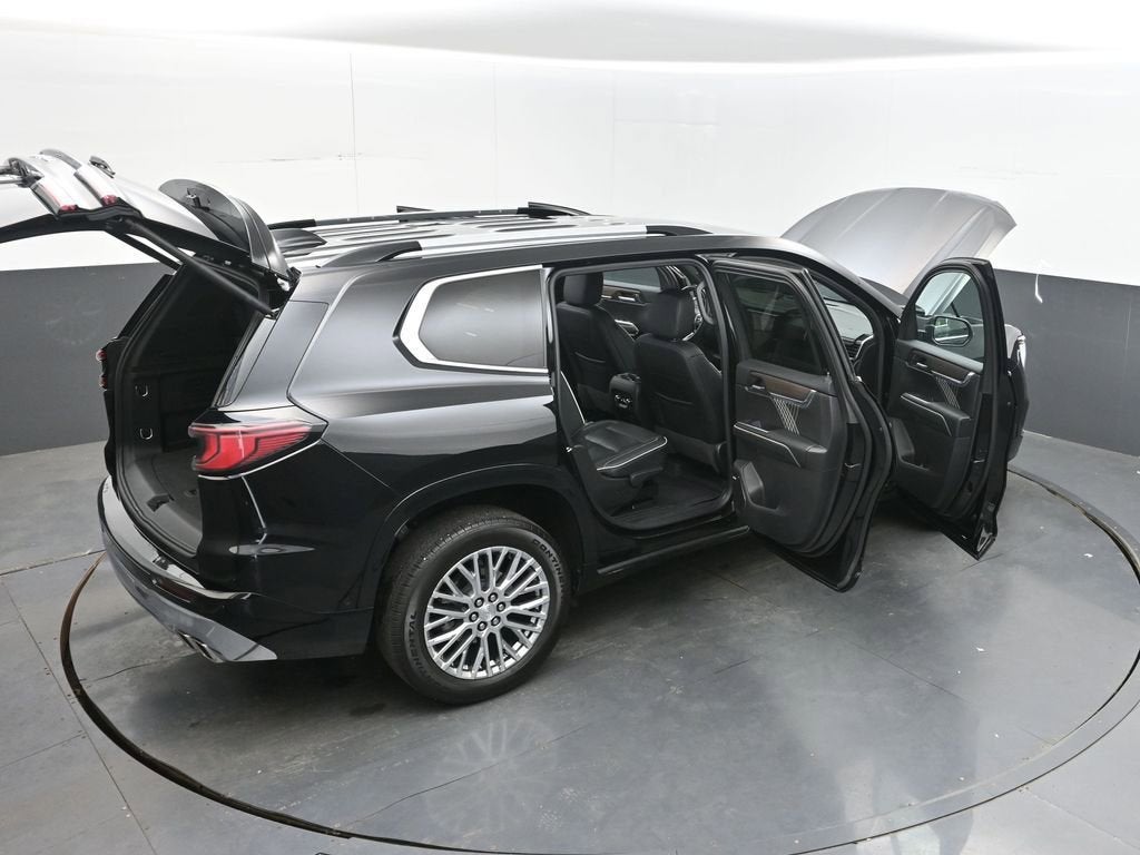 2024 GMC Acadia Denali