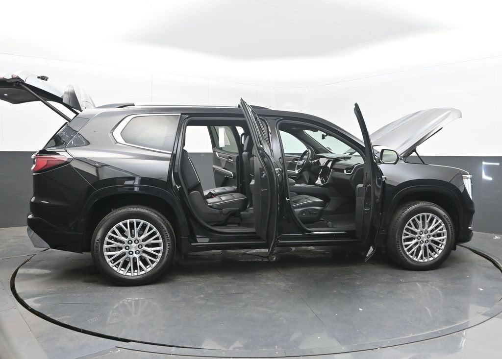 2024 GMC Acadia Denali