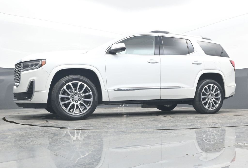 2022 GMC Acadia Denali