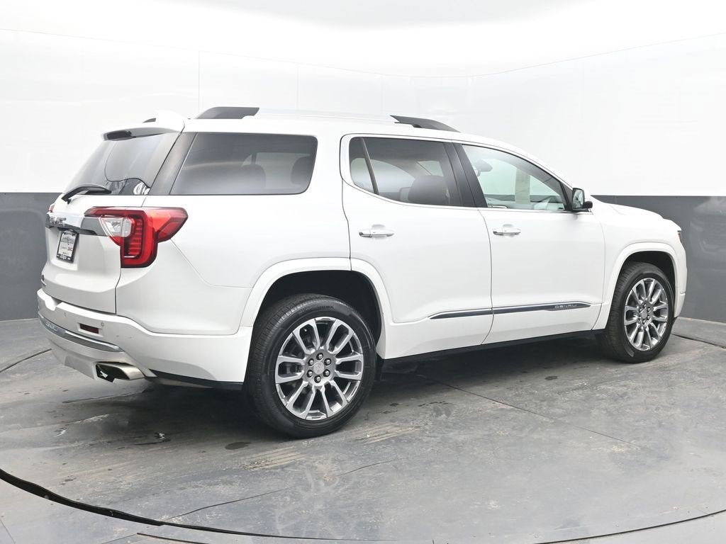 2022 GMC Acadia Denali