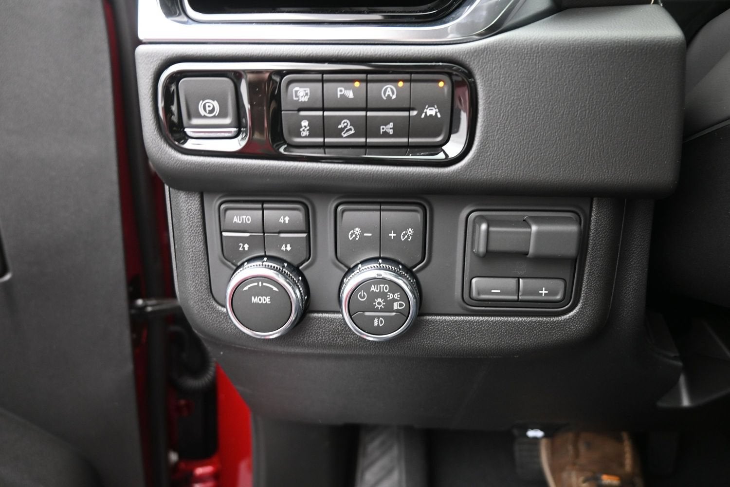 2027 GMC Yukon Elevation