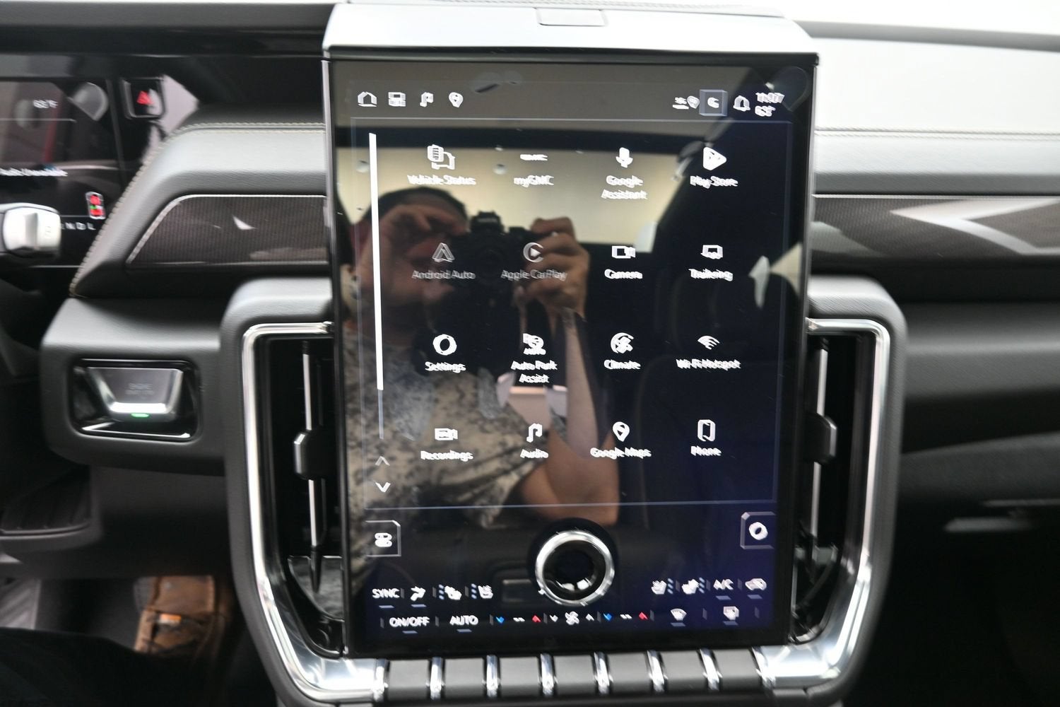 2027 GMC Yukon Elevation