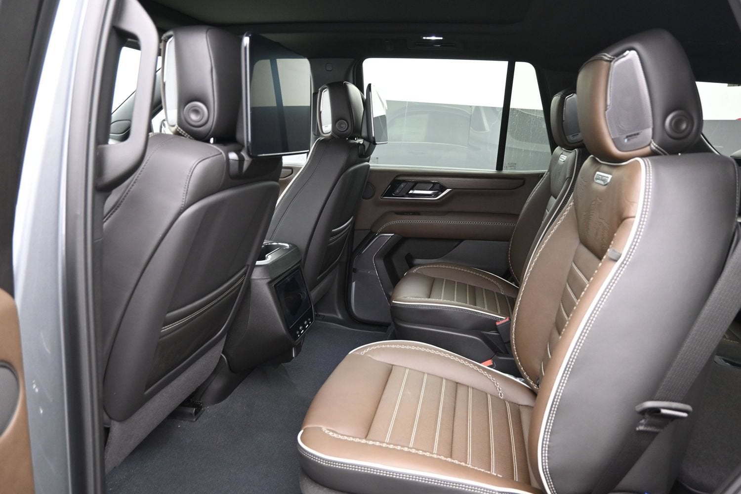 2027 GMC Yukon Denali Ultimate