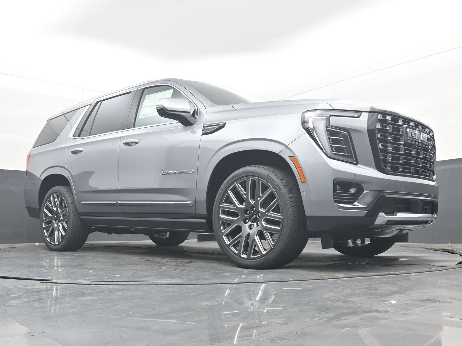 2027 GMC Yukon Denali Ultimate