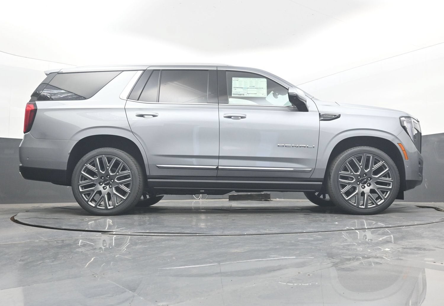 2027 GMC Yukon Denali Ultimate