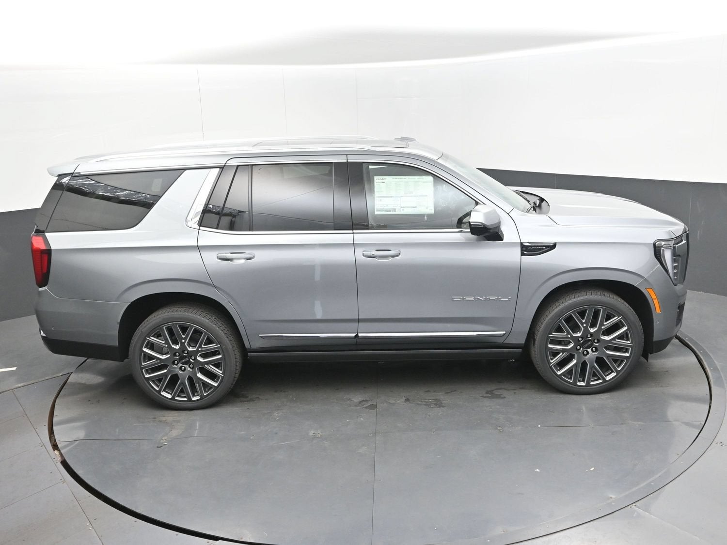 2027 GMC Yukon Denali Ultimate