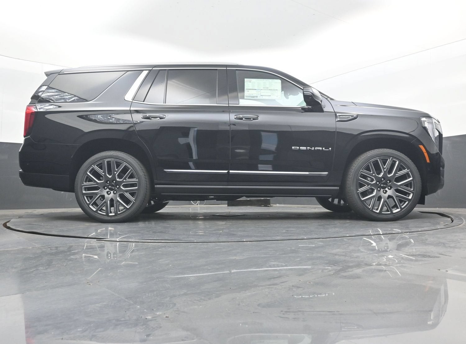 2027 GMC Yukon Denali Ultimate