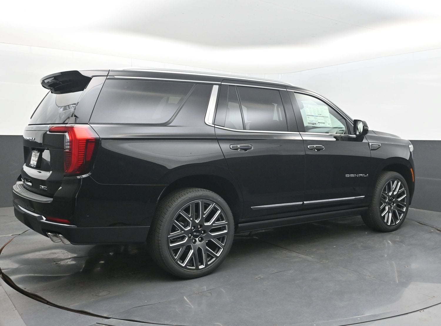 2027 GMC Yukon Denali Ultimate