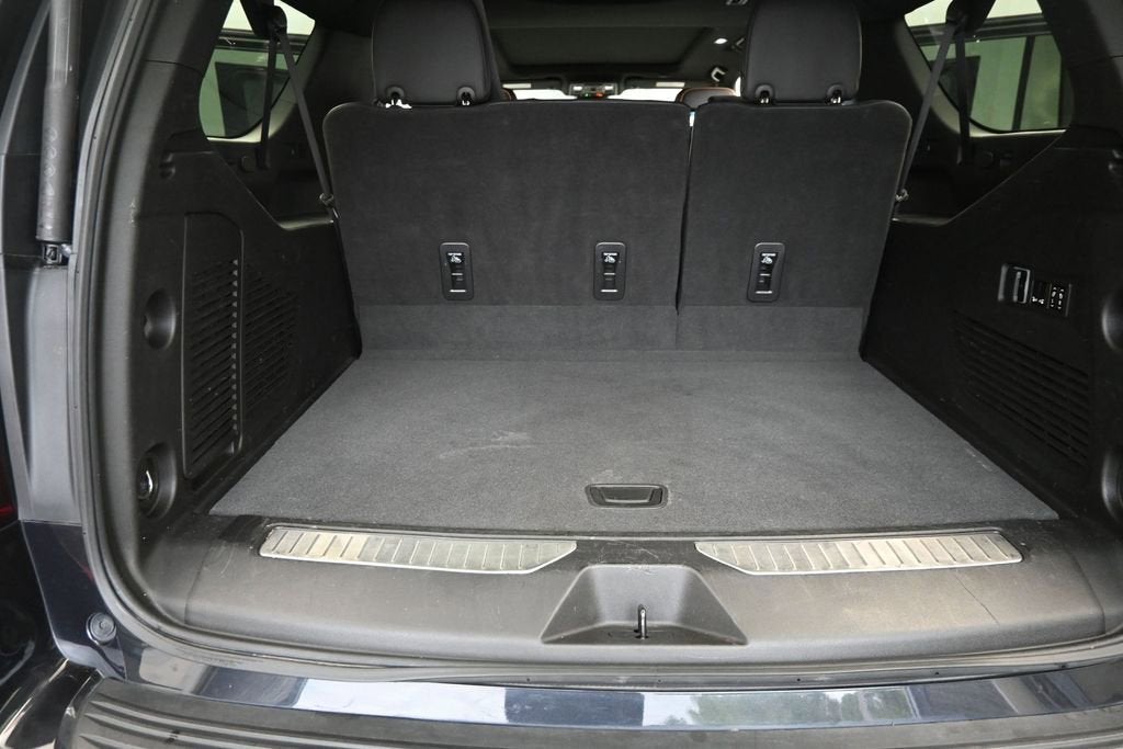 2023 GMC Yukon XL AT4