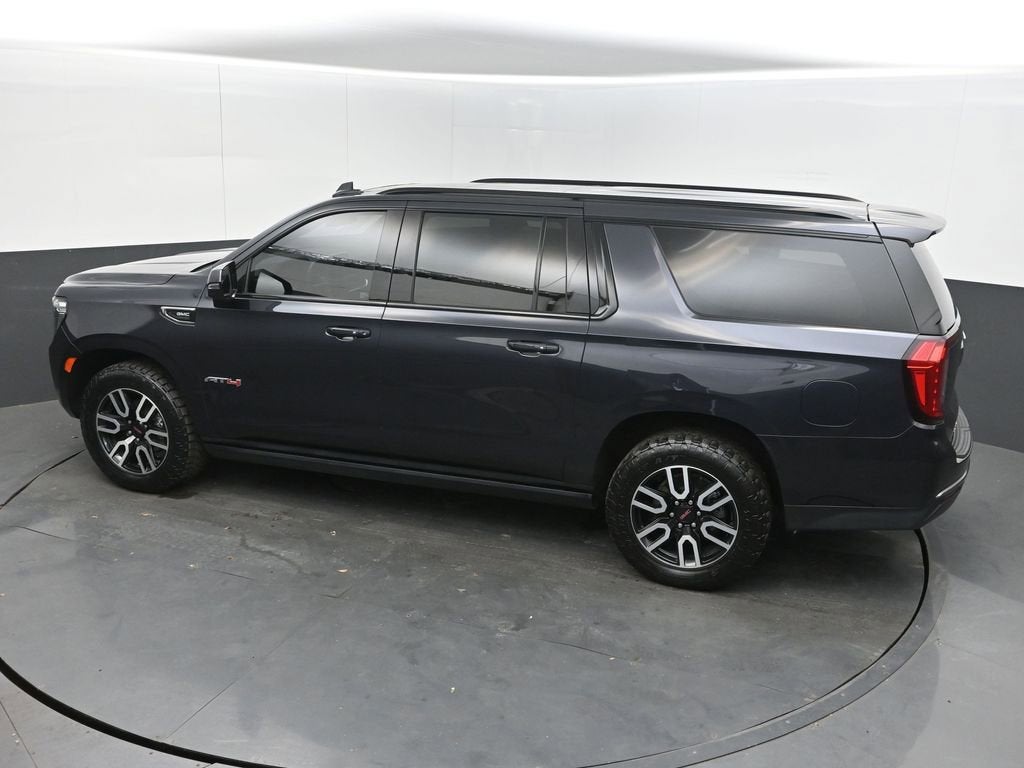 2023 GMC Yukon XL AT4
