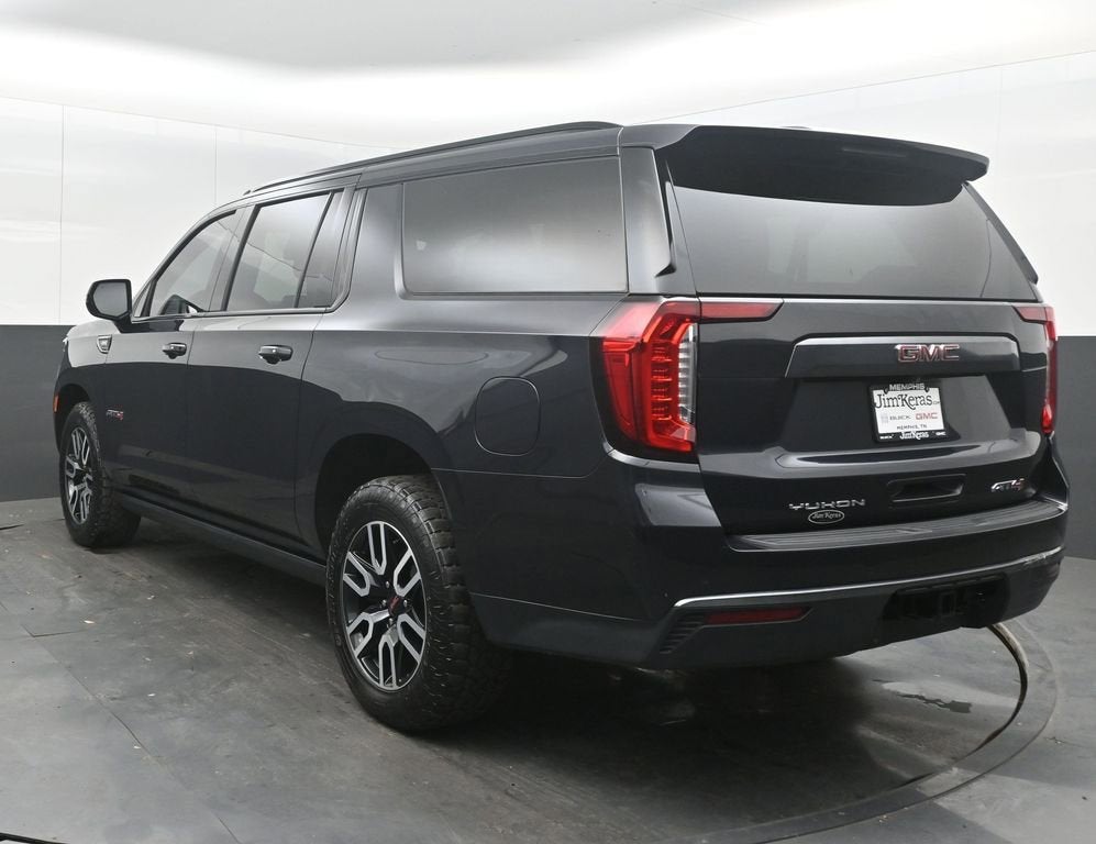 2023 GMC Yukon XL AT4