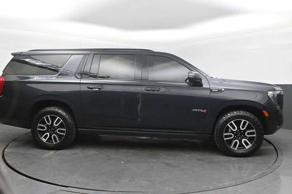 2023 GMC Yukon XL AT4