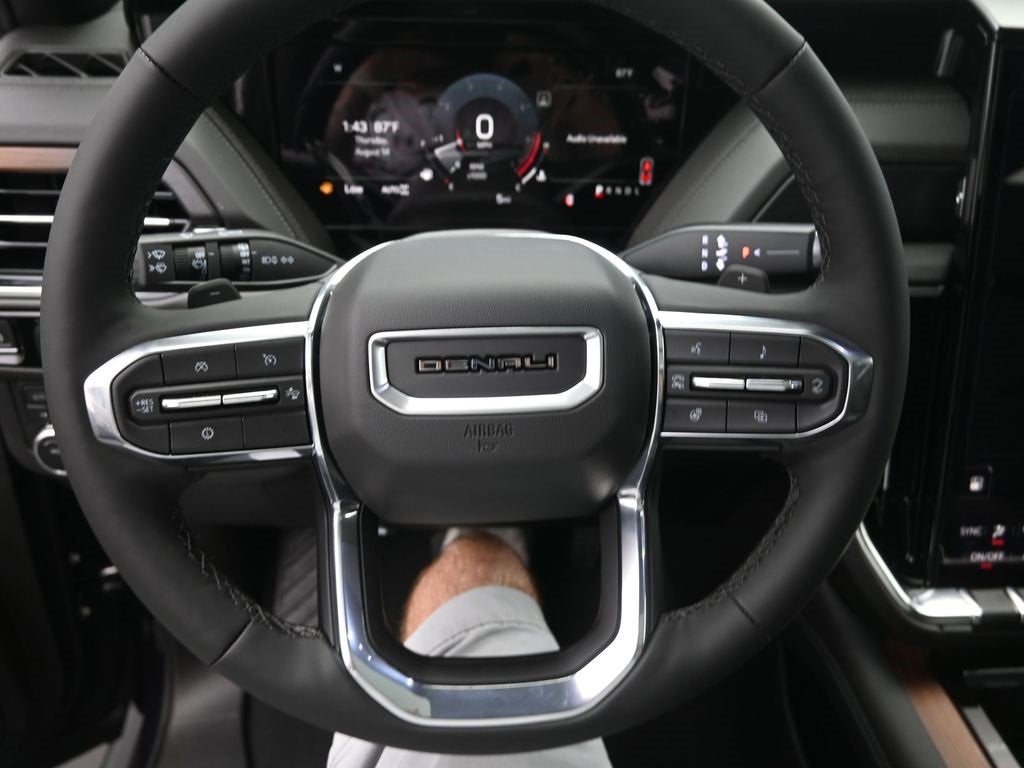 2025 GMC Yukon XL Denali