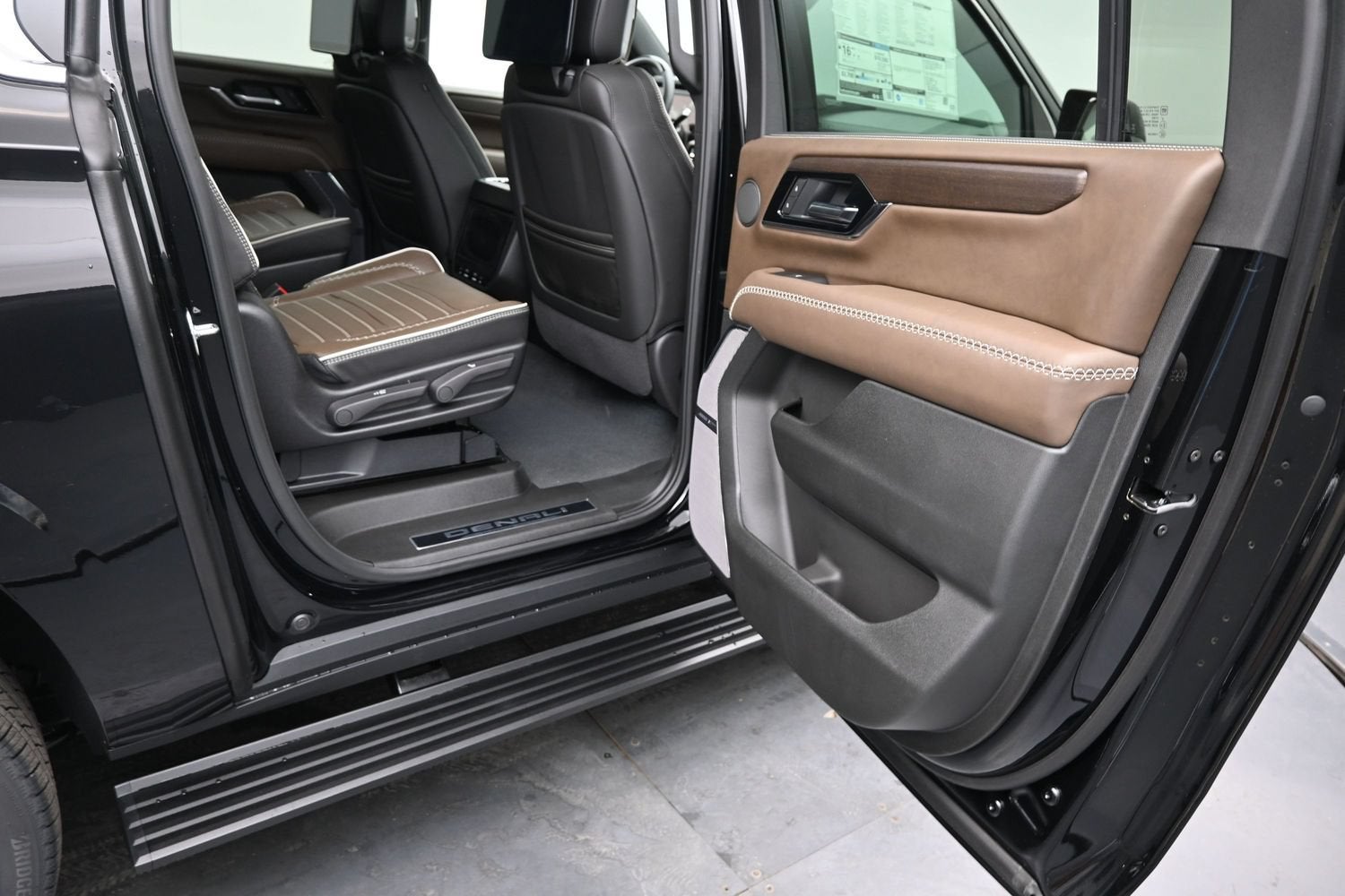 2027 GMC Yukon XL Denali Ultimate
