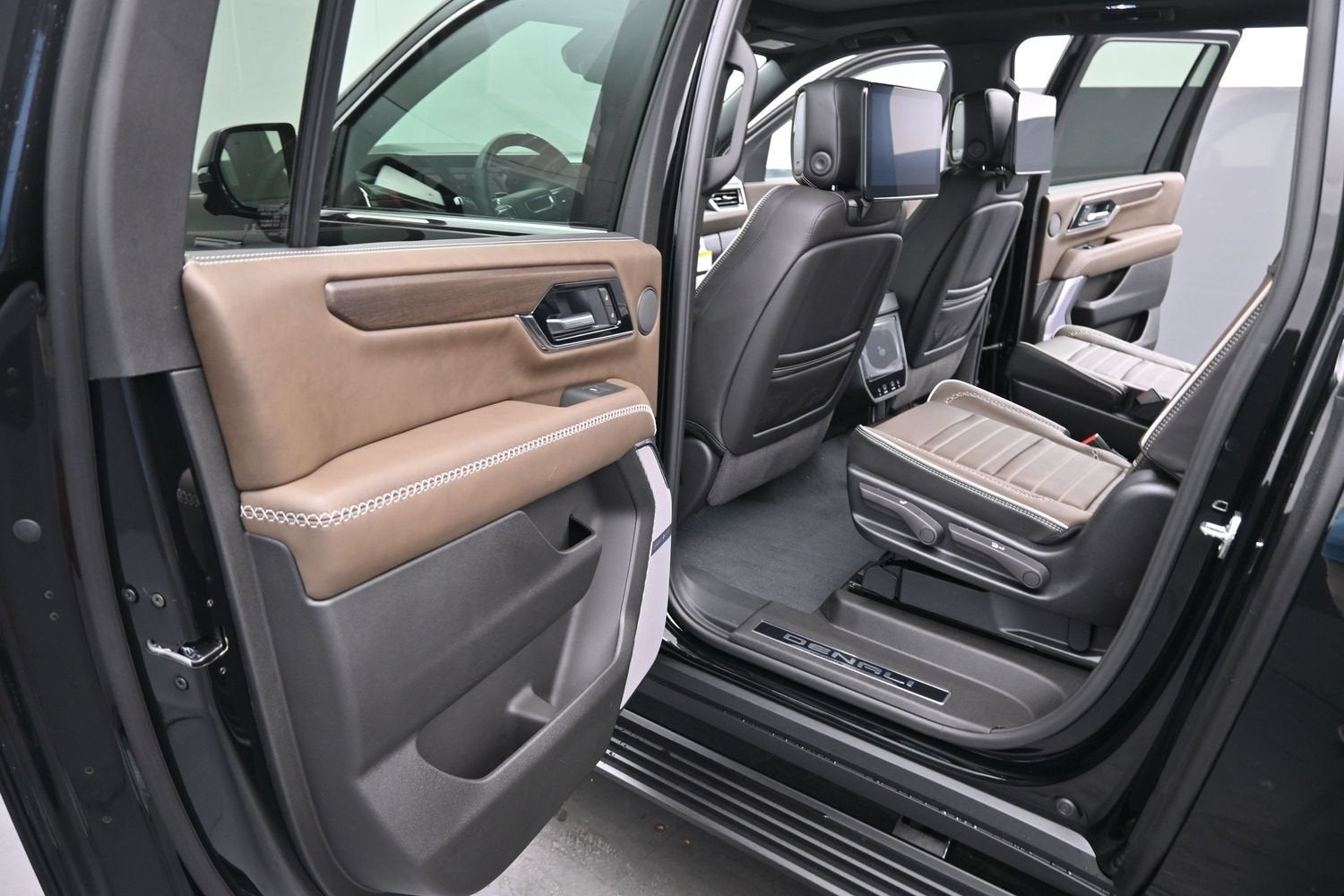 2027 GMC Yukon XL Denali Ultimate