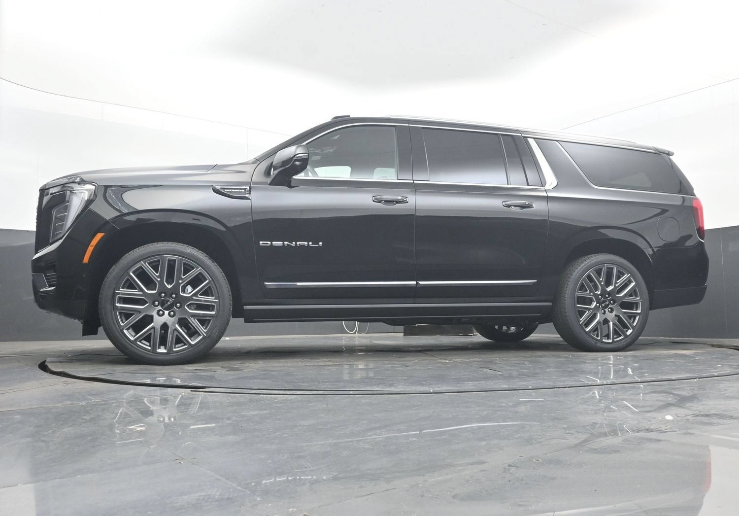 2027 GMC Yukon XL Denali Ultimate