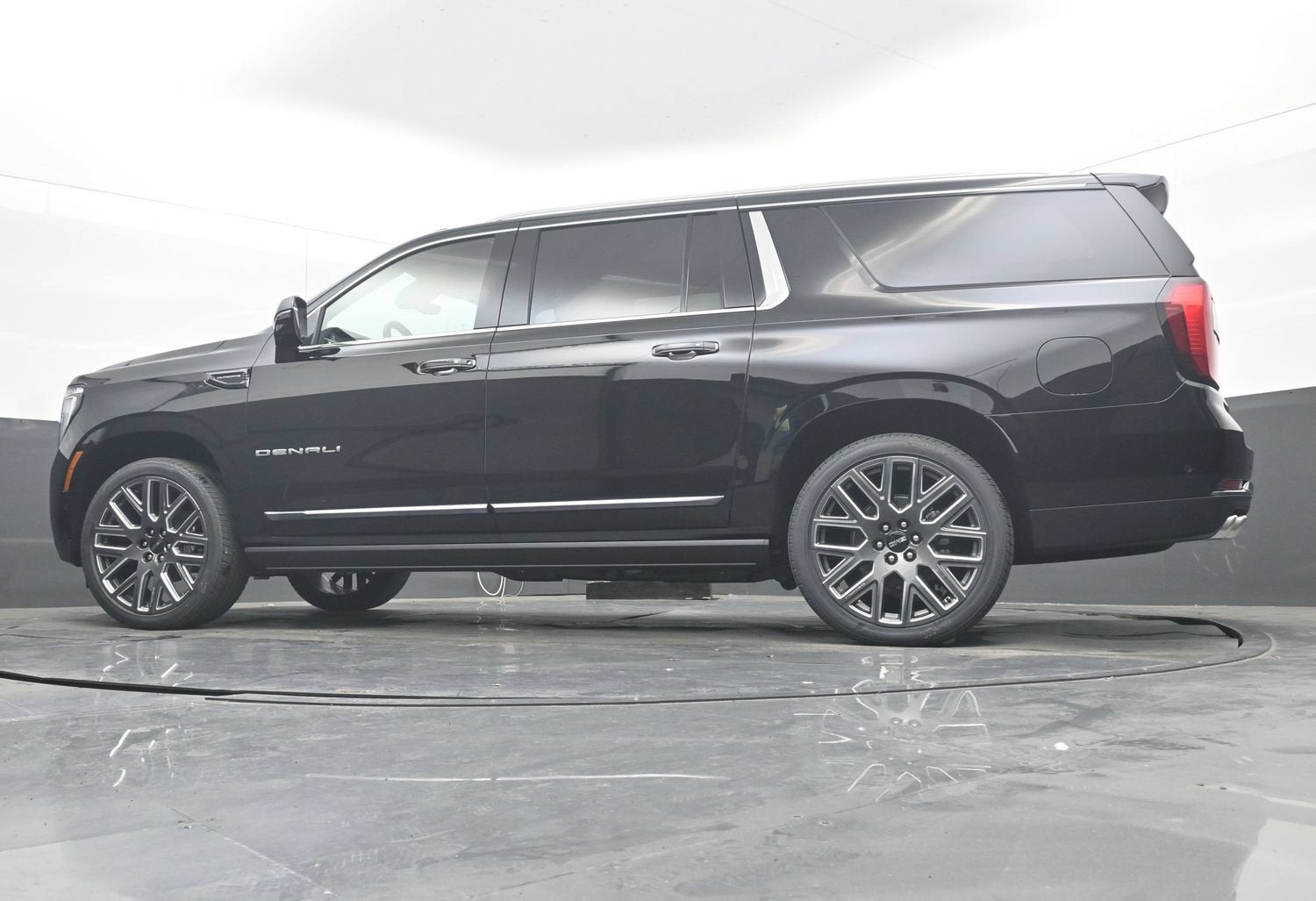 2027 GMC Yukon XL Denali Ultimate