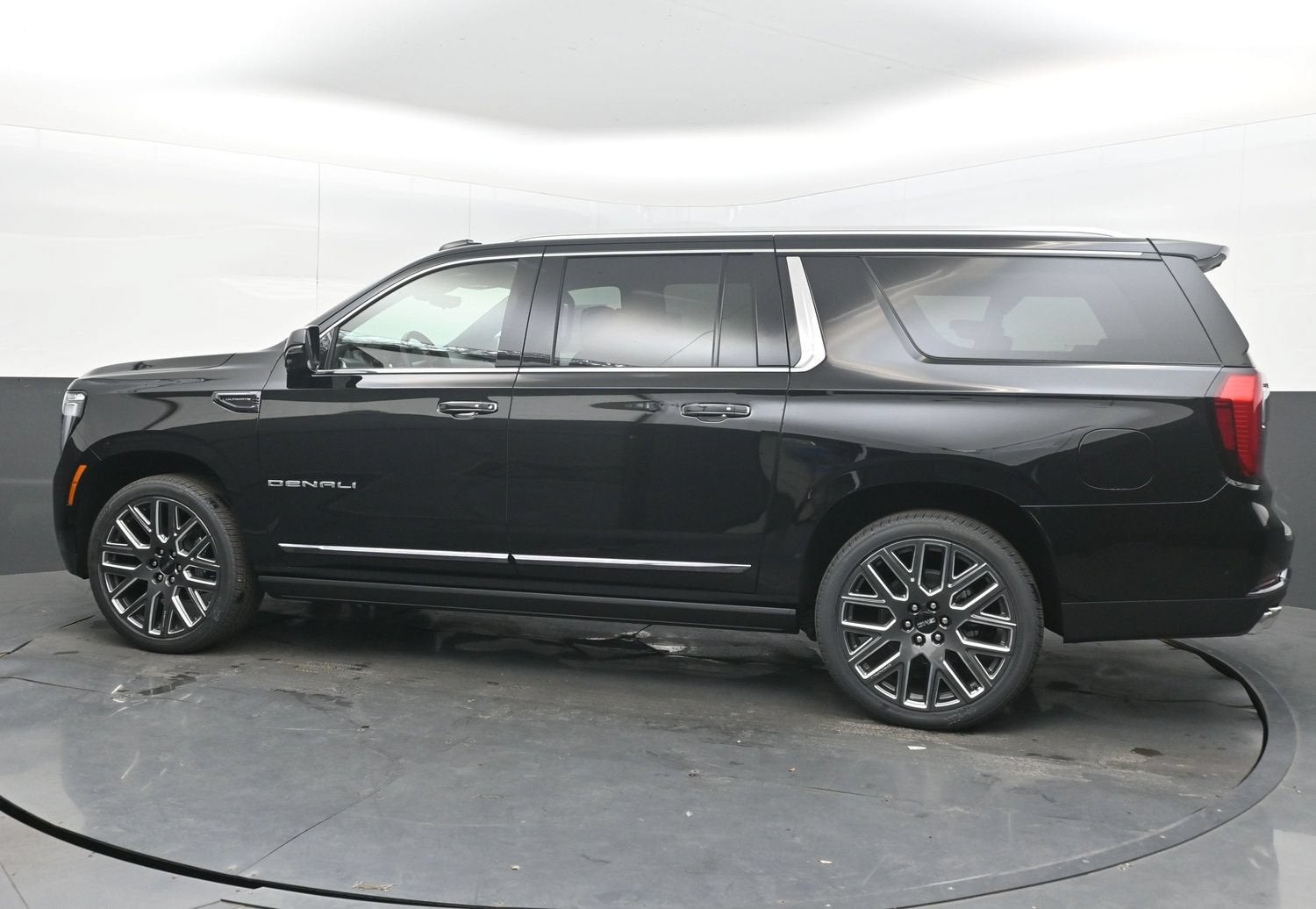 2027 GMC Yukon XL Denali Ultimate