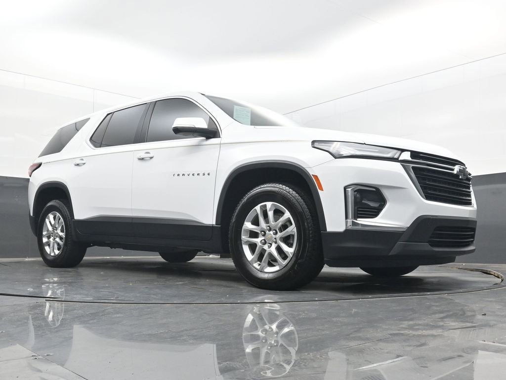 2023 Chevrolet Traverse LS