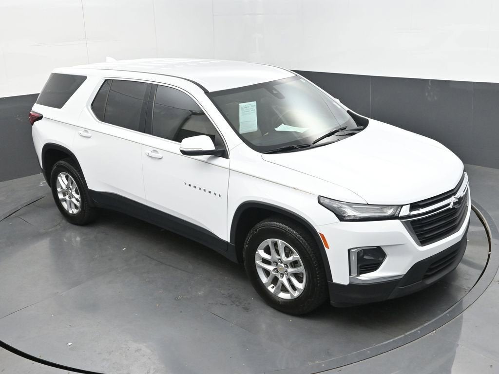 2023 Chevrolet Traverse LS